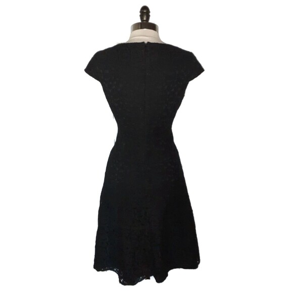 ANNE KLEIN Size 10 A-Line Dress Black Lace Cap Sleeve Knee Length - Picture 4 of 6